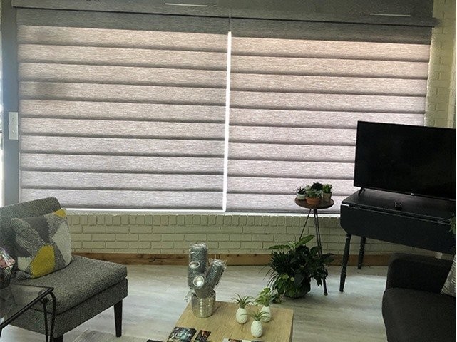 Hunter Douglas Dealer Image